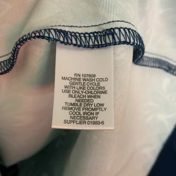 NWT printed bodycon dress - Picture 7 of 9